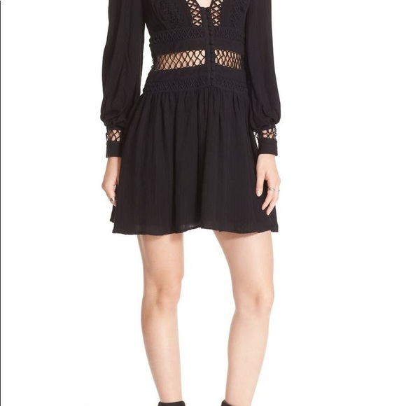 Free People I Think I Love You Black Mini Dress Cut Out L/S NWT Sz 6 Whimsygoth - Picture 2 of 9